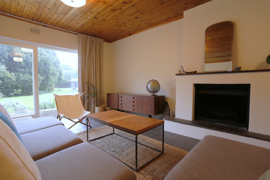 To Let 4 Bedroom Property for Rent in Blue Valley Western Cape